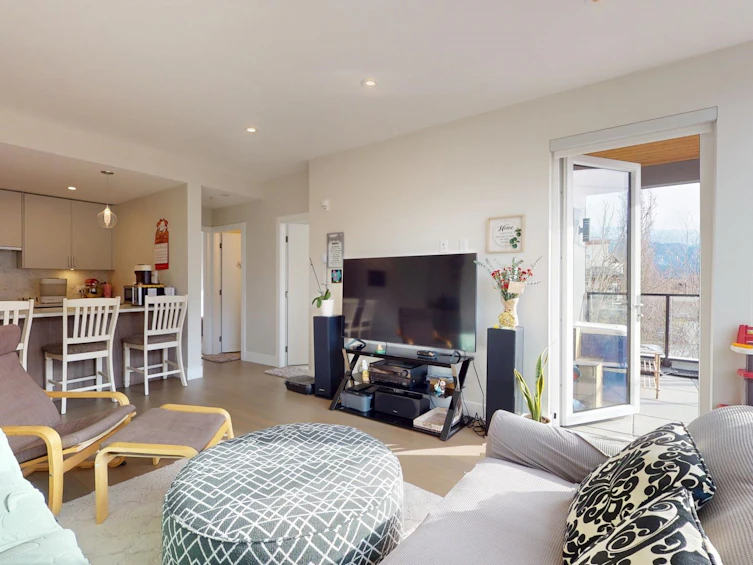 202-1870 Dowad Drive, Squamish, BC, V8B 1C4 - 6
