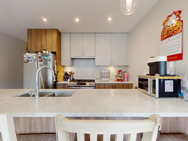 202-1870 Dowad Drive, Squamish, BC, V8B 1C4 - 10