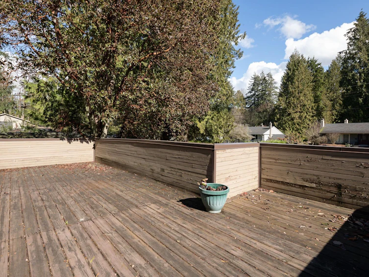 2221 Bowser Avenue, North Vancouver, BC, V7P 2Z1 - 4