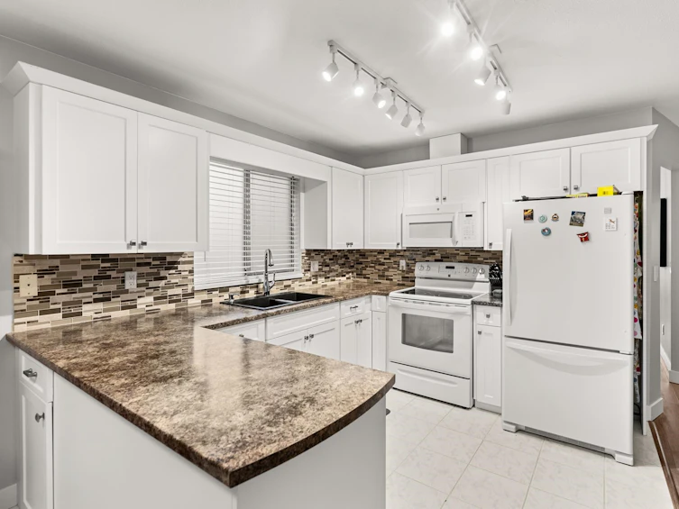 12366 Southpark Crescent, Surrey, BC, V3X 2C1 - 19