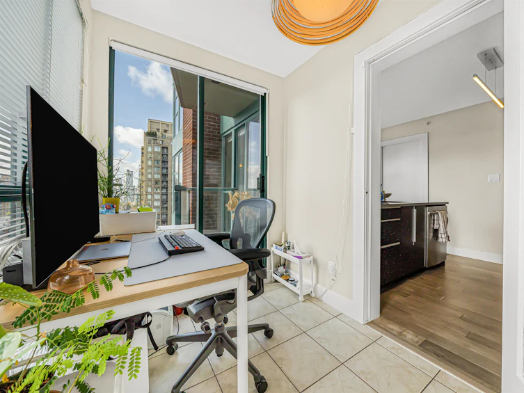 1907-939 Homer Street, Vancouver, BC, V6B 2W6 - 10