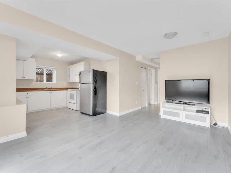 4213 Cambridge Street, Burnaby, BC, V5C 1H1 - 27