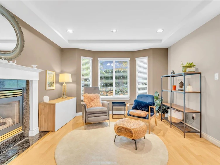 4213 Cambridge Street, Burnaby, BC, V5C 1H1 - 2