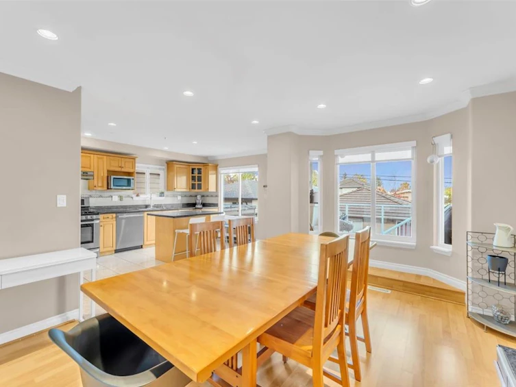 4213 Cambridge Street, Burnaby, BC, V5C 1H1 - 13