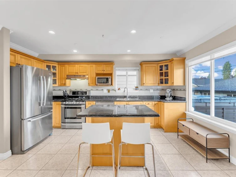4213 Cambridge Street, Burnaby, BC, V5C 1H1 - 12