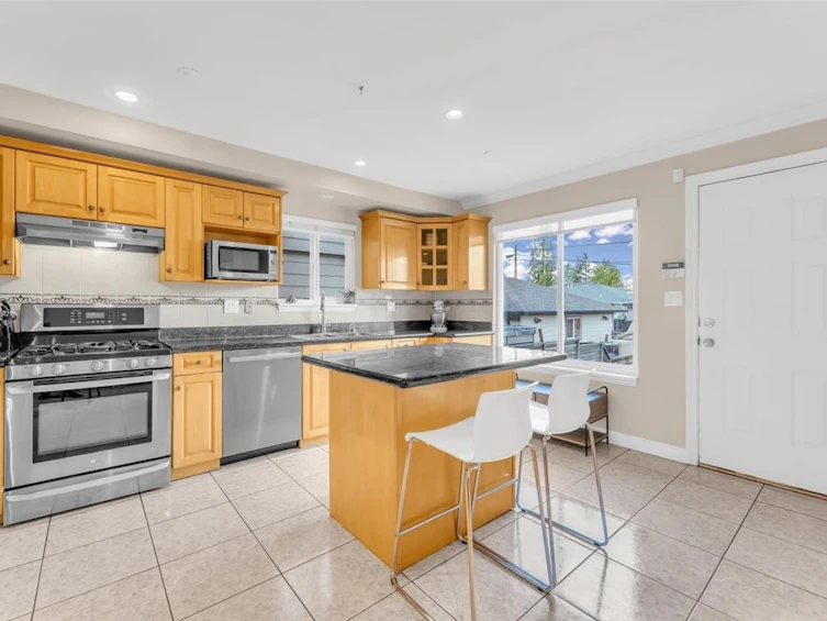 4213 Cambridge Street, Burnaby, BC, V5C 1H1 - 9