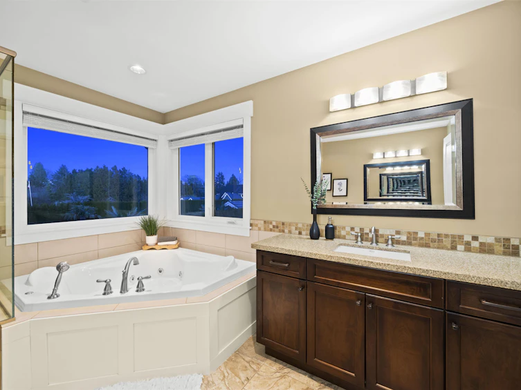 5010 Fenton Drive, Delta, BC, V4K 2H4 - 21