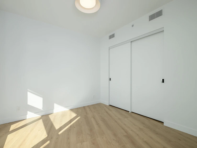 1207-1500 Fern Street, North Vancouver, BC, V7J 0E6 - 19