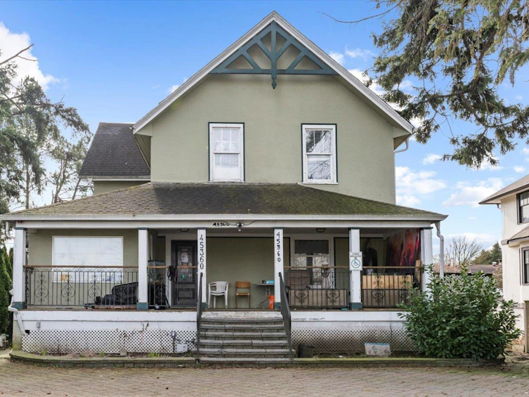 45360 Hodgins Avenue, Chilliwack, BC, V2P 1P5