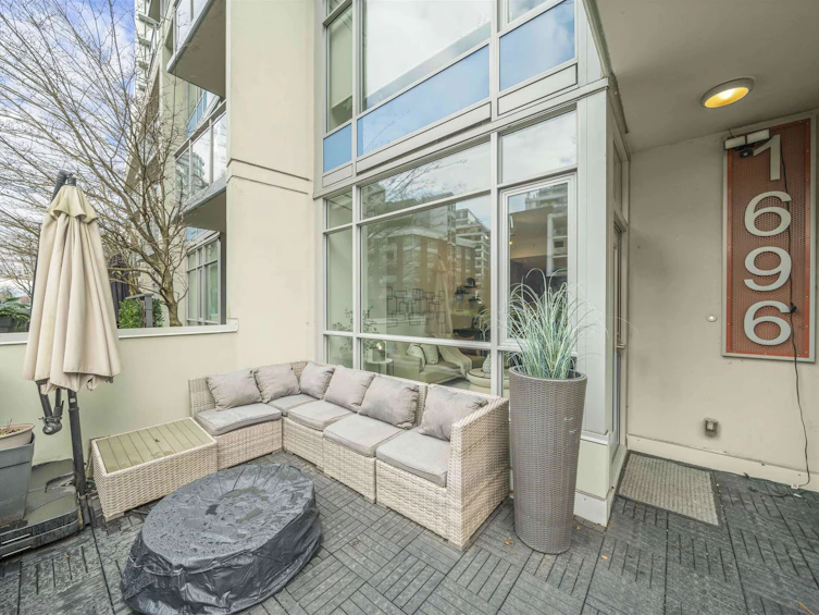 1696 Quebec Street, Vancouver, BC, V6A 3L6 - 20