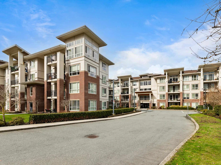 312-3192 Gladwin Road, Abbotsford, BC, V2T 6M9 - 2