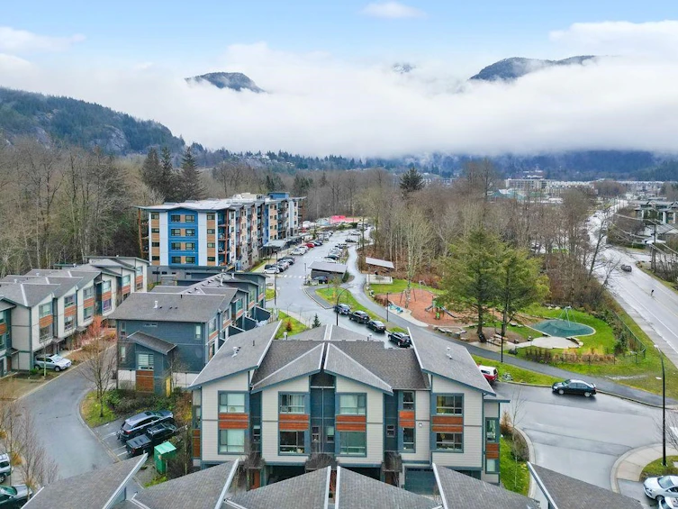 2-38684 Buckley Avenue, Squamish, BC, V6B 0C8 - 34