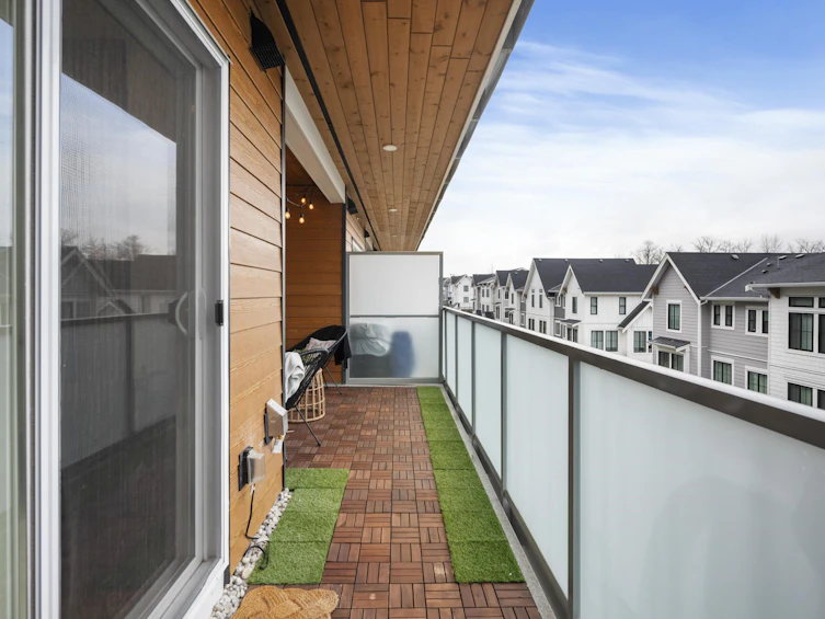 B301-8447 202 Street, Langley, BC, V2Y 2A9 - 25