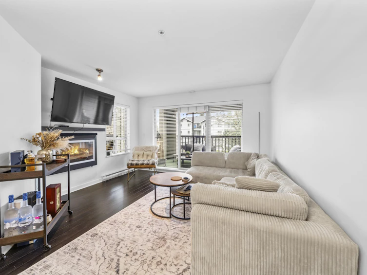 226-21009 56 Avenue, Langley, BC, V3A 0C9 - 2