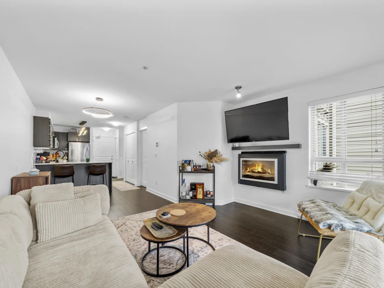 226-21009 56 Avenue, Langley, BC, V3A 0C9