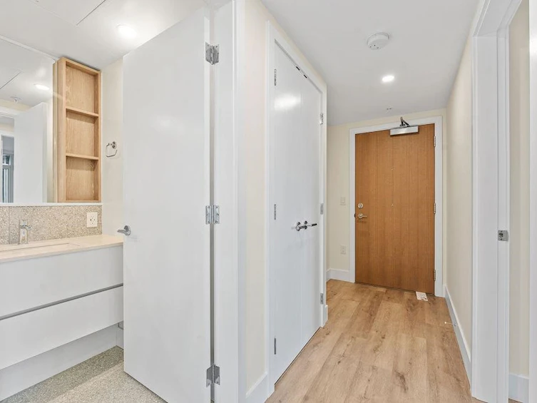 1508-10428 Whalley Boulevard, Surrey, BC, V3T 1W6 - 16
