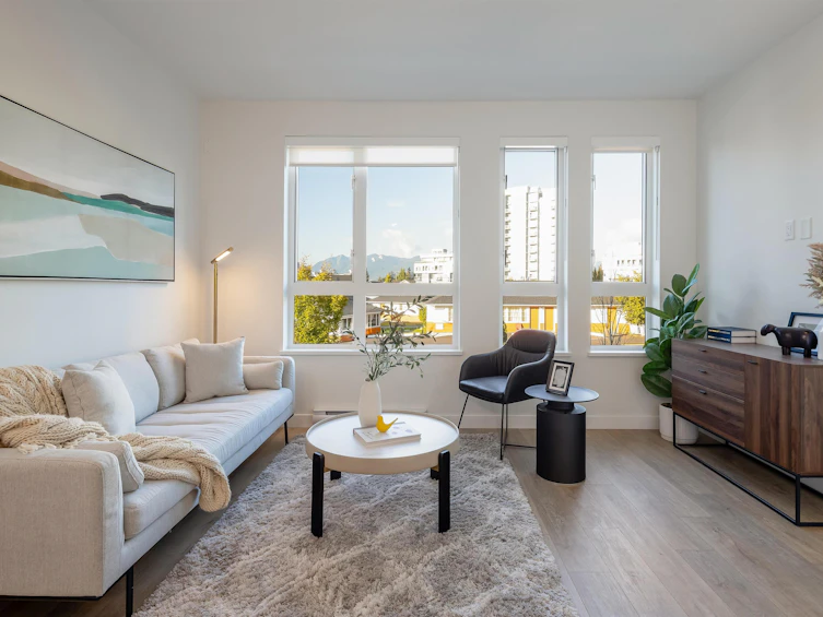 311-4933 Clarendon Street, Vancouver, BC, V5R 3J3 - 2