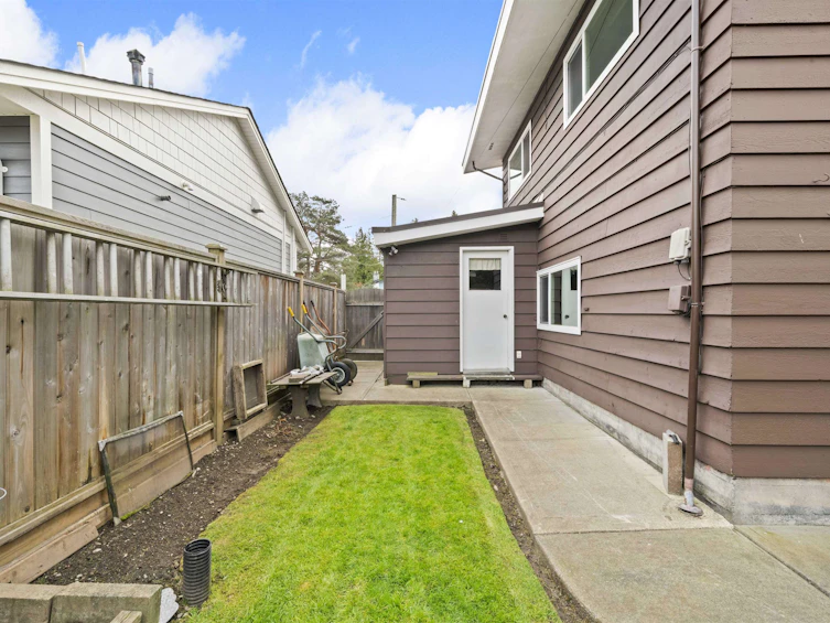 5007 11a Avenue, Delta, BC, V4M 1Z5 - 35