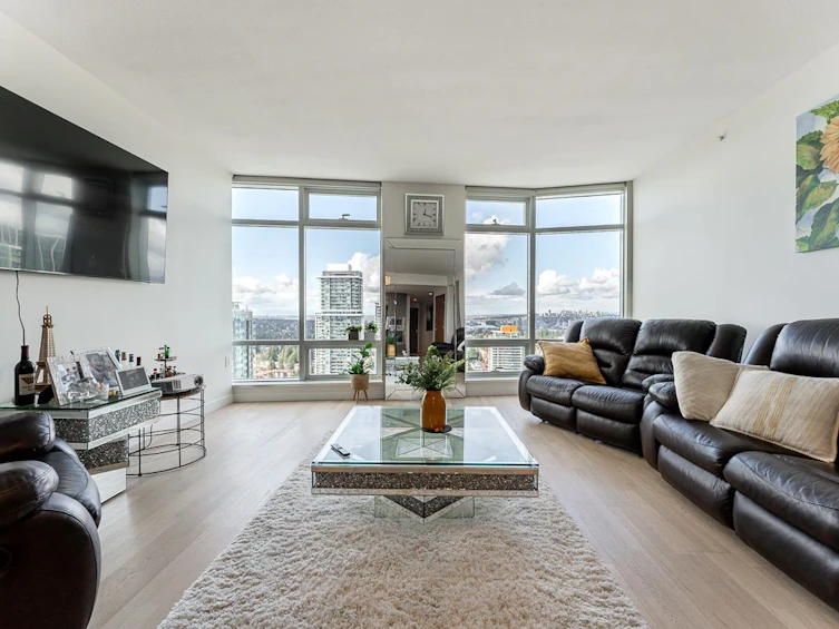 3608-13495 Central Avenue, Surrey, BC, V3T 0K2 - 2