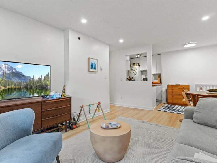 107-825 E 7th Avenue, Vancouver, BC, V5T 1P4 - 3