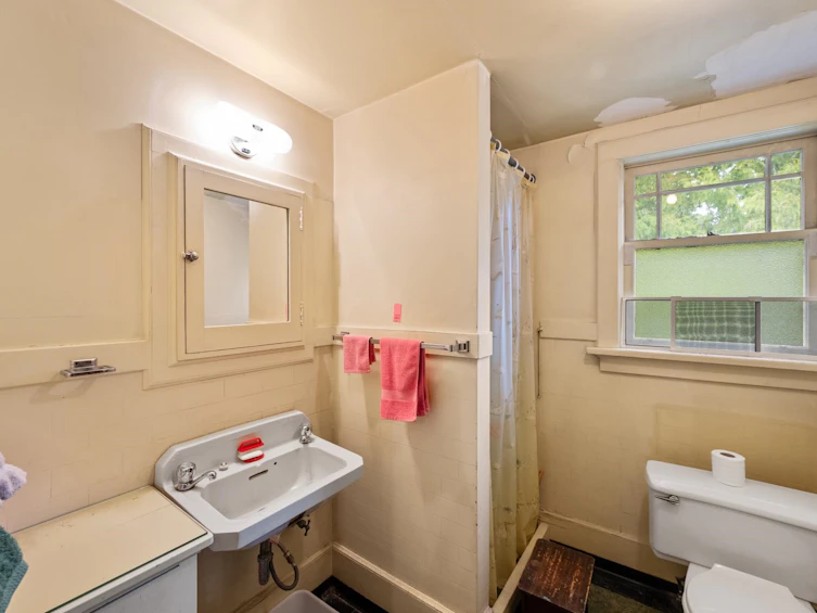 3547 W 38 Avenue, Vancouver, BC, V6N 2X9 - 35