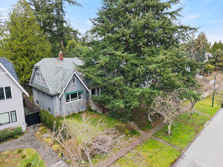 3547 W 38 Avenue, Vancouver, BC, V6N 2X9 - 3