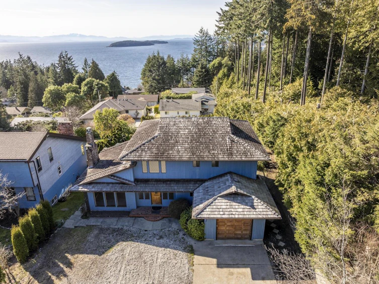5237 Chartwell Road, Sechelt, BC, V0N 3A2 - 2