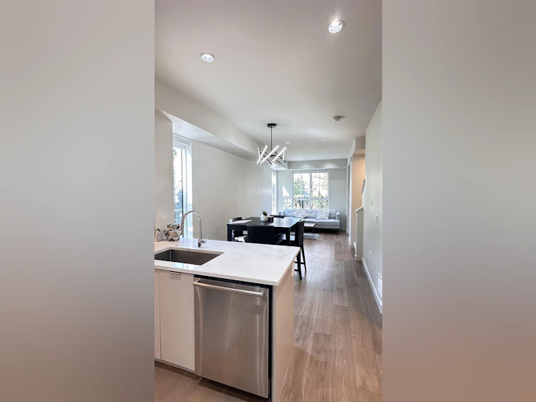 8588 Osler Street, Vancouver, BC, V6P 0G4 - 7