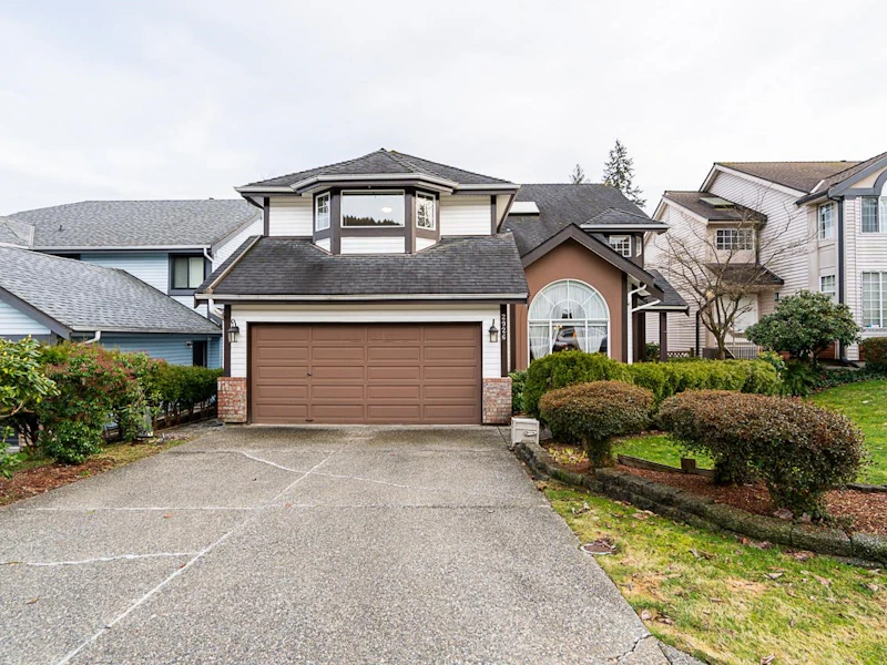 2926 Valleyvista Drive, Coquitlam BC V3E 2P3