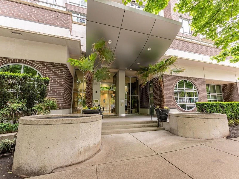 1801 - 550 Pacific Street, Vancouver BC V6Z 3G2