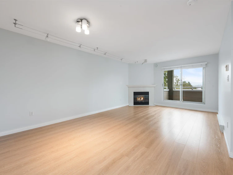 308-3733 Norfolk Street, Burnaby, BC, V5G 4V5 - 3