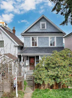 1117 E Pender Street