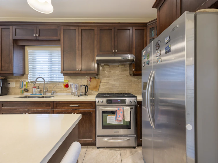 10511 No.1 Road, Richmond, BC, V7E 1S3 - 10