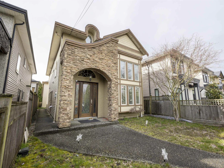 10511 No.1 Road, Richmond, BC, V7E 1S3