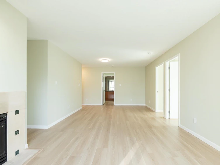 601-4888 Hazel Street, Burnaby, BC, V5H 4T4 - 3