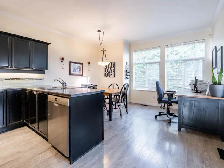 81-14877 58 Avenue, Surrey, BC, V3S 8Y9 - 6