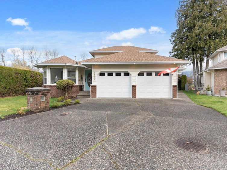 10125 Beaver Crescent, Chilliwack, BC, V2P 7X4