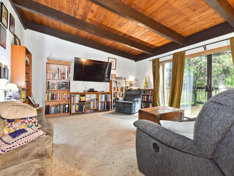 8642 Sylvester Road, Mission, BC, V2V 7K6 - 9