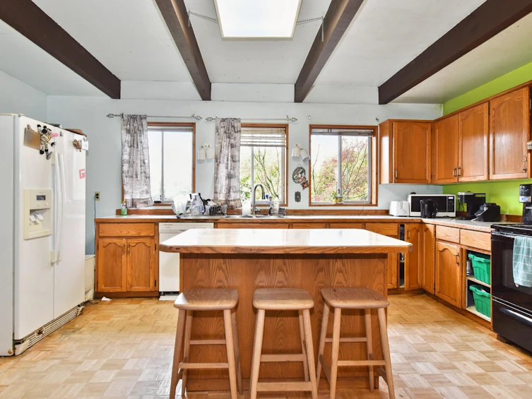 8642 Sylvester Road, Mission, BC, V2V 7K6 - 7