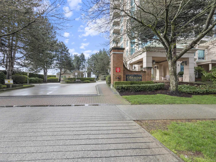 1006-6622 Southoaks Crescent, Burnaby, BC, V5E 4K2 - 3