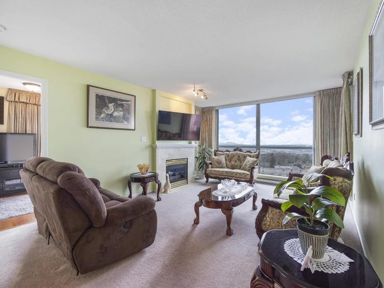 1006-6622 Southoaks Crescent, Burnaby, BC, V5E 4K2 - 10