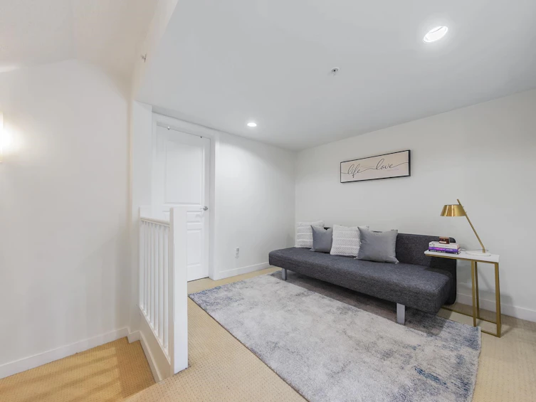 1479 E King Edward Avenue, Vancouver, BC, V5N 5Z4 - 12