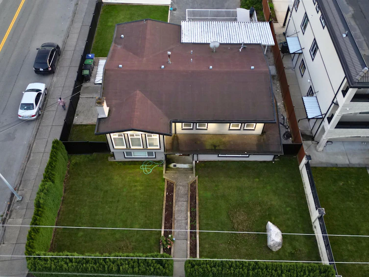 13392 68 Avenue, Surrey, BC, V3W 2E7 - 2