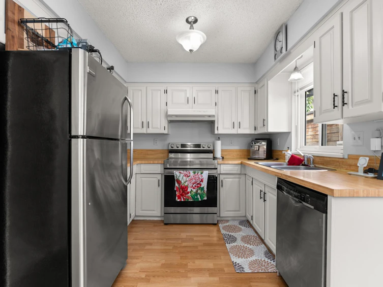 6200 Garnet Drive, Richmond, BC, V7C 5B5 - 13
