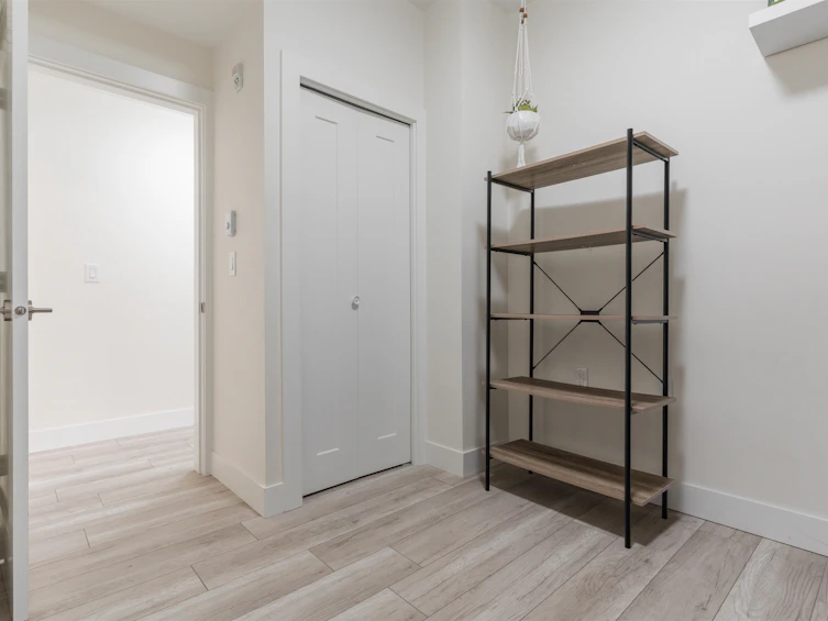 5009 Chambers Street, Vancouver, BC, V5R 3L8 - 9