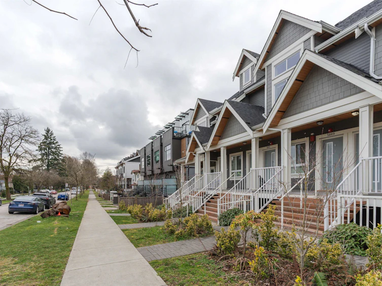 5009 Chambers Street, Vancouver, BC, V5R 3L8 - 25