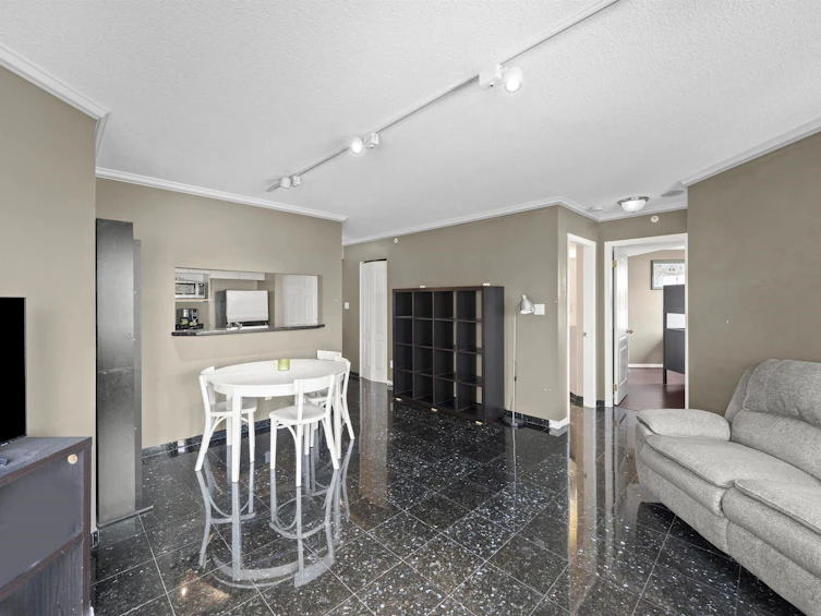 1109-3455 Ascot Place, Vancouver, BC, V5R 6B7 - 4