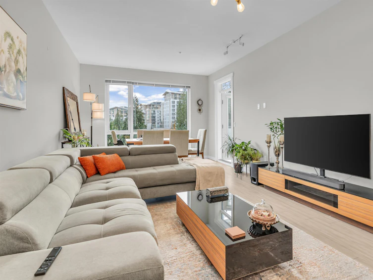 322-2651 Library Lane, North Vancouver, BC, V7J 0C1 - 3
