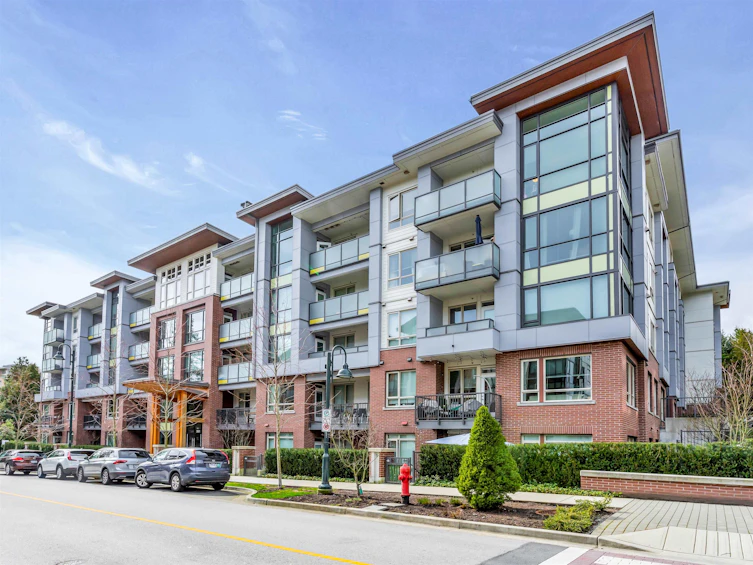322-2651 Library Lane, North Vancouver, BC, V7J 0C1