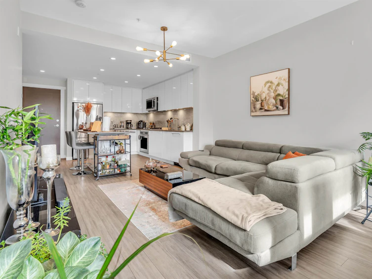 322-2651 Library Lane, North Vancouver, BC, V7J 0C1 - 5